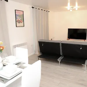 Stylish Flat By Sn Homes - Zone 4 Abbey Wood London Abbey Wood